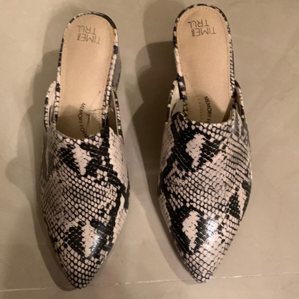COPY - Snake pattern mules